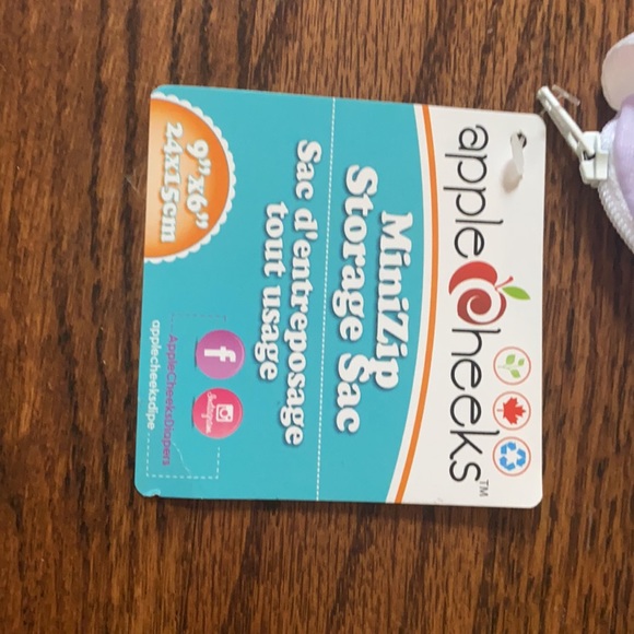 -AppleCheeks minizip diaper storage bag - Picture 2 of 4